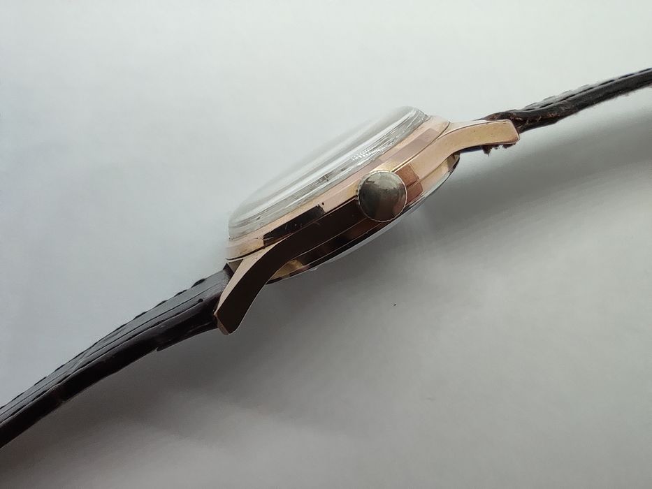 Zegarek Swiss vintage złocony