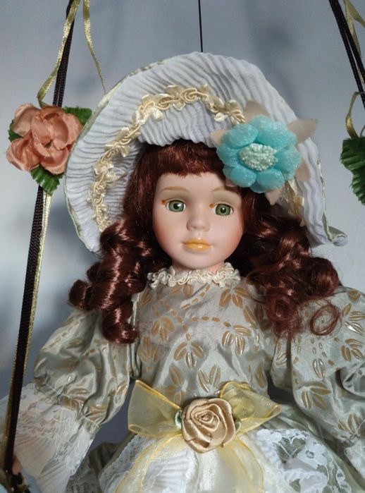 Boneca de porcelana