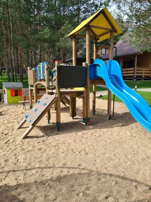 Sosnowe Wzgórze Domki Letniskowe Mazury, nad jeziorem, basen, pomost