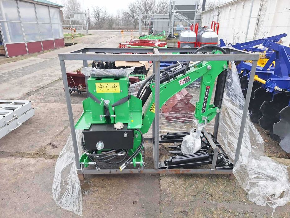 мініекскаватор навісний на трактор 25-45к.с. від ВВП