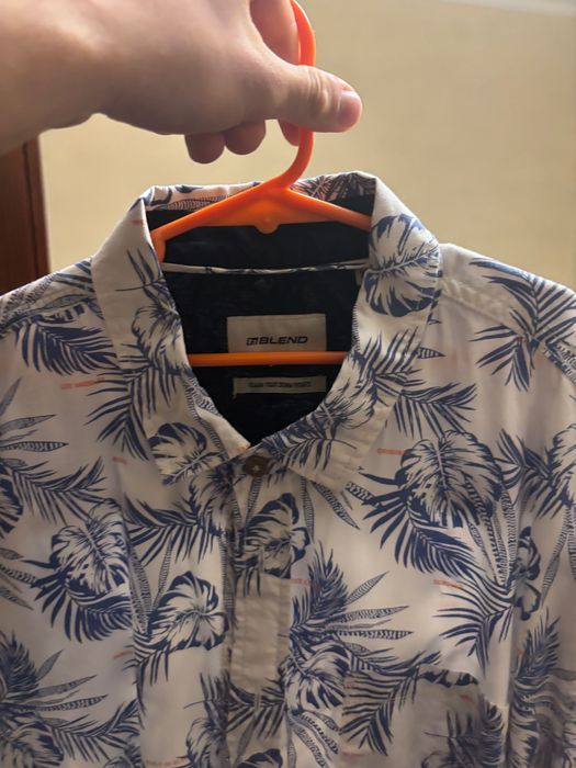 Camisa blend em bom estado