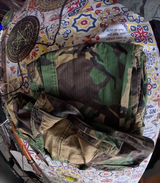 Roupa militar - Tshirt / Camuflado