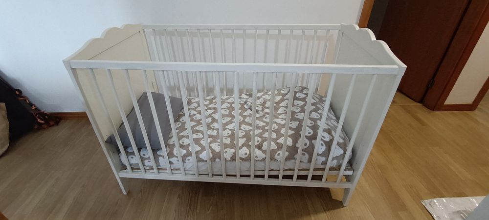 Berço, cama para bebé