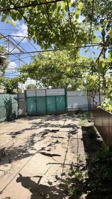 Продам дом с участком в Беляевке