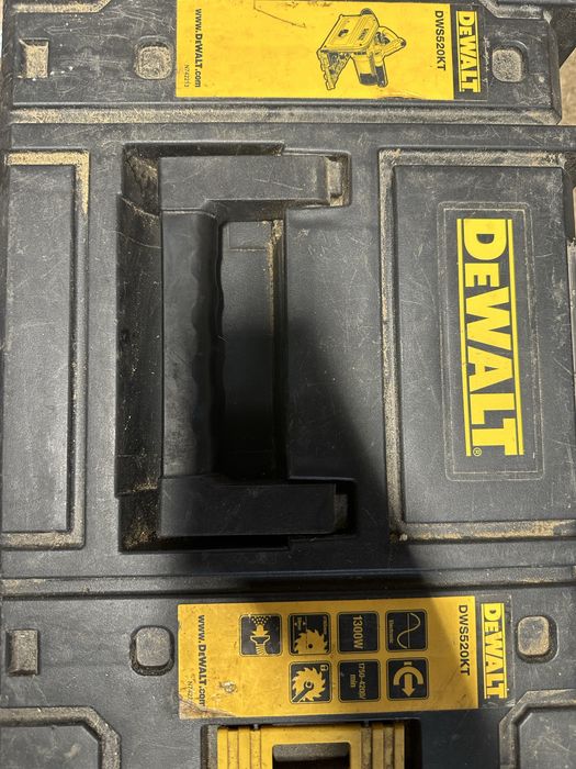 Zagłębiarka DeWalt DWS520 z szyną
