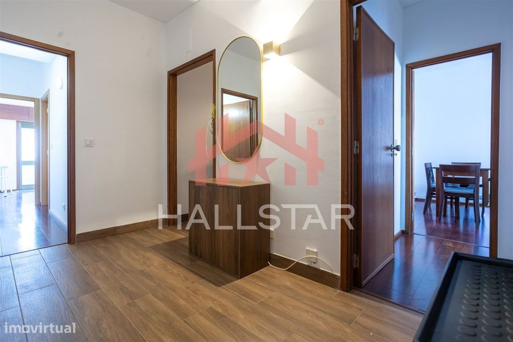 Arrendamento de Quarto / Equipado e Mobilado / Av. Marquês de Pombal