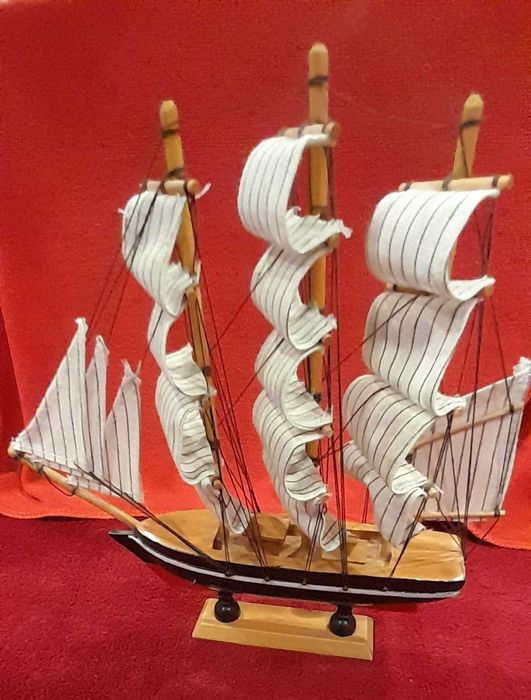 Model żaglowca drewno materiał statek dekoracyjny Nardowe Muzeum Morsk