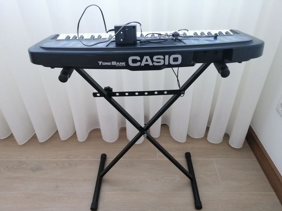 Teclado Casio ToneBank MA-130 + suporte