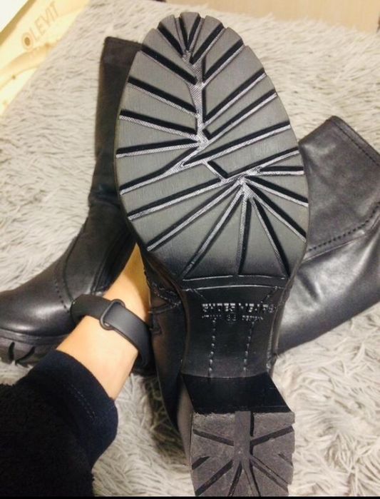 Чоботи жіночі зимові шкіряні 38 р