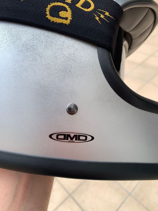 Capacete DMD retro, apenas usado duas vezes