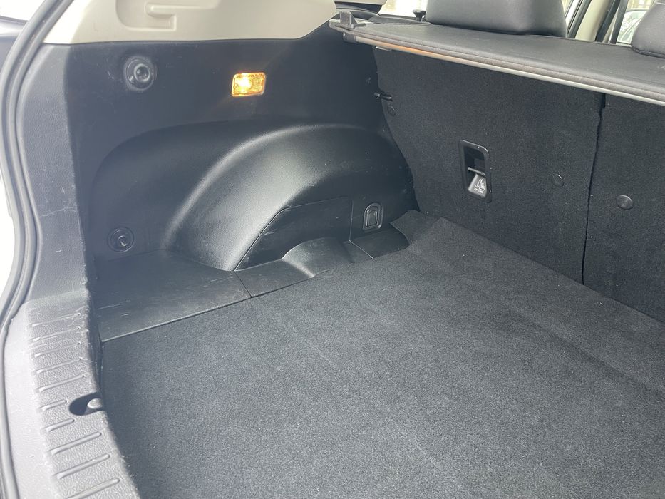 Свіжопригнана Subaru Impreza 1.6 2012р.в Автомат