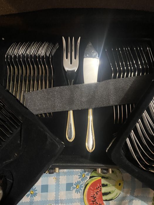 Conjunto de talheres para casa