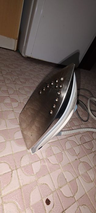 Ferro a vapor com caldeira