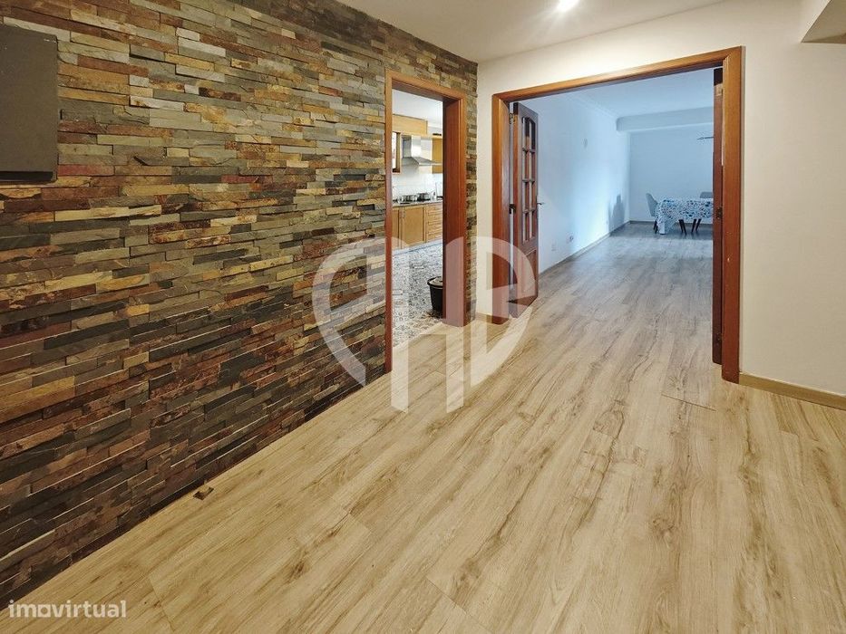 Apartamento T3 para Arrendamento em Fernão Ferro | Avenida dos Redo...