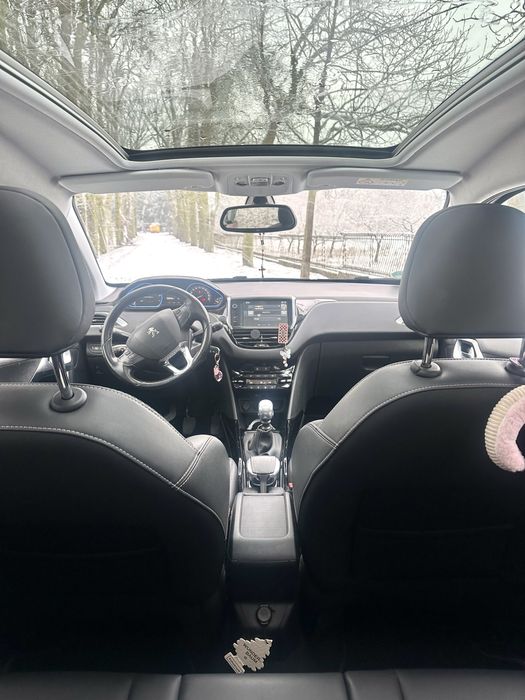 Peugeot 2008 1.2 PureTech 2016 PIERWSZY WŁAŚCICIEL w Polsce