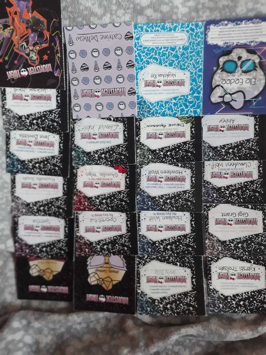 Monster high  - lote diários