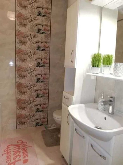 Apartment in Kyiv - More