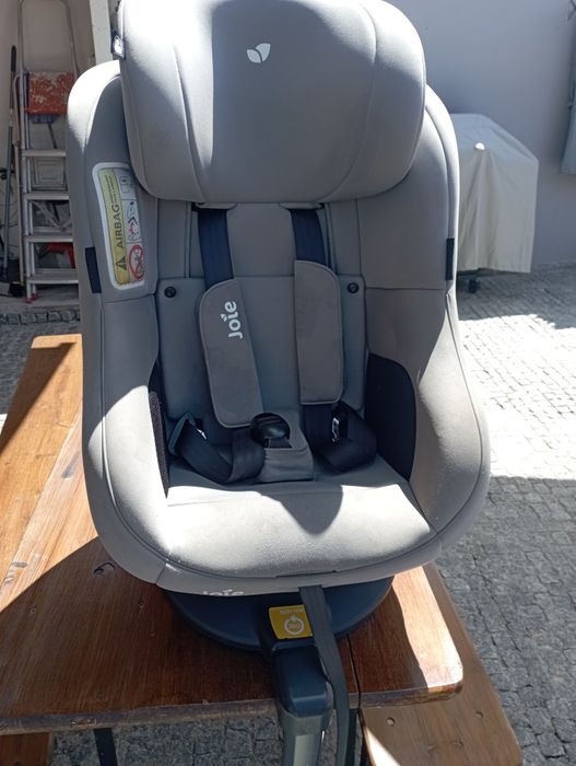 Cadeira auto giratória