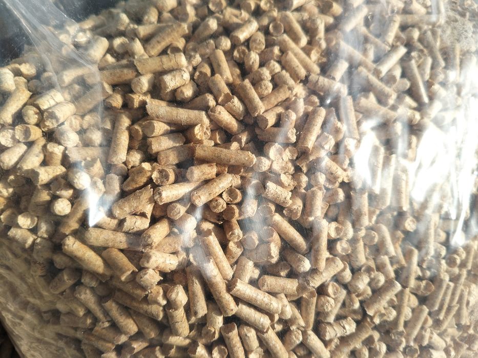 Pellet świerkowo-bukowy