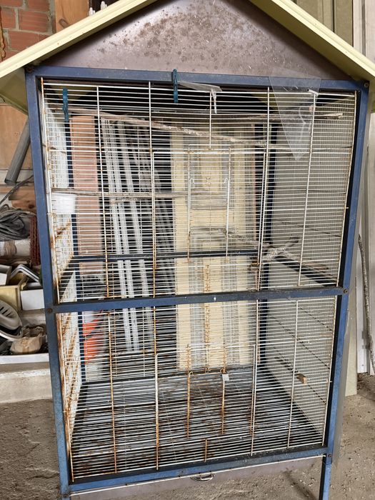 Gaiola para passaros grande