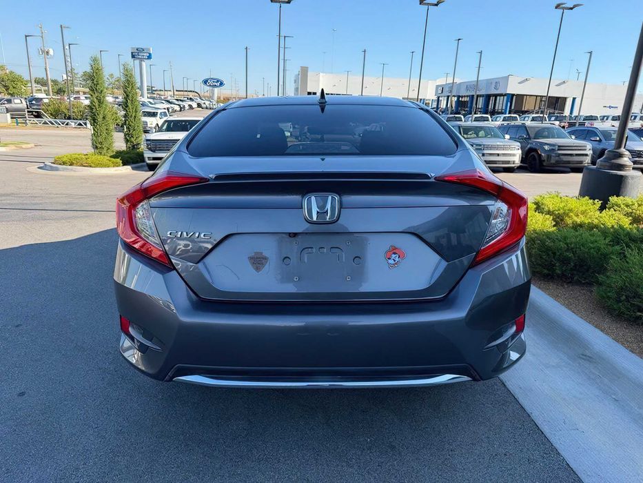 Honda Civic EX-L      2019
