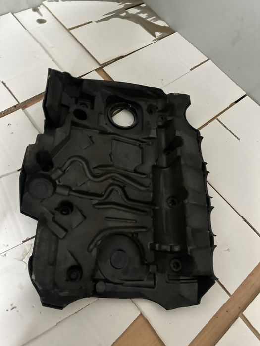 Bmw E88 E87 E82 E81 Osłona Silnika Mocowanie Wypełnienie