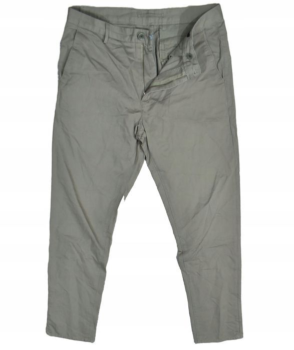 Massimo Dutti Materiałowe Spodnie Męskie Tapered Fit 40