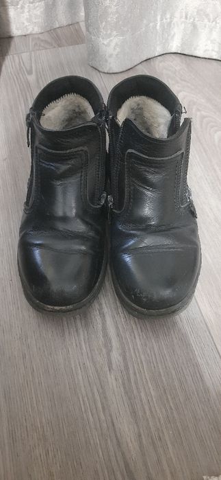 Зимові черевики на хлопчика