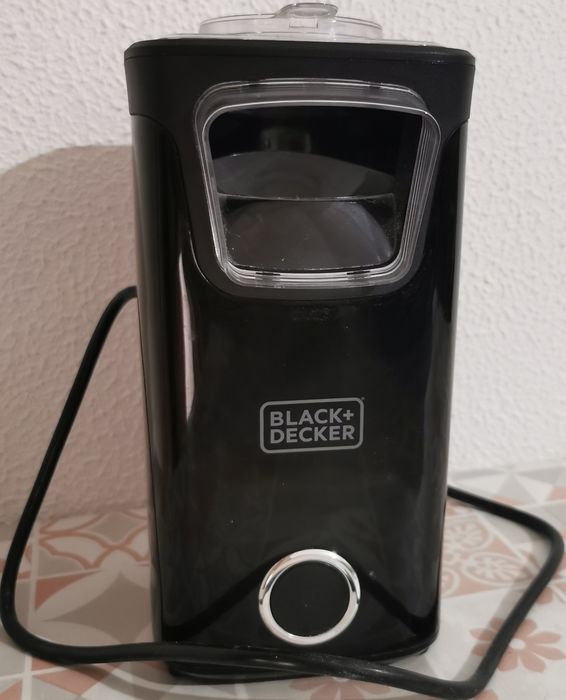 Máquina de pipocas Black & Decker