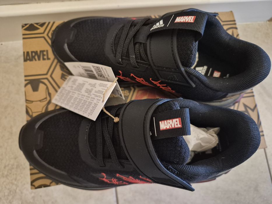 Nowe buty Adidas Marvel Spidey Racer roz. 34 (21 cm) Spiderman