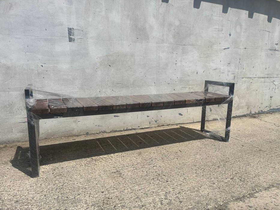 Лавочка у стилі Лофт