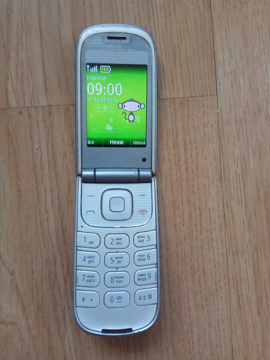 У гарному стані якісний телефон Nokia Nokia 3710 fold жабка