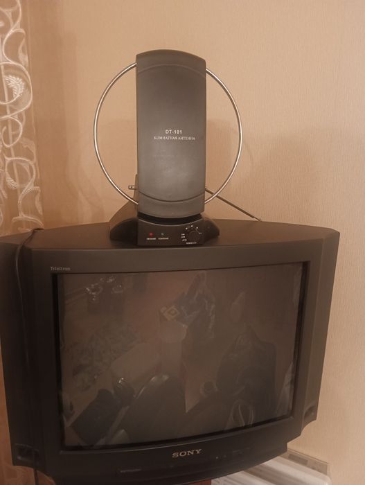 Телевізор Соні робочий в гарному стані