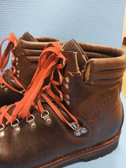 Ботинки черевики