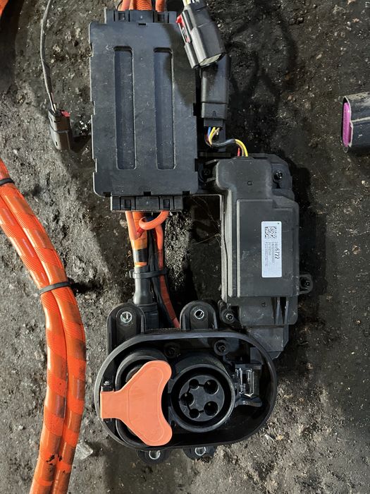 Chevrolet bolt ev 22-23 порт зарядки 24046722