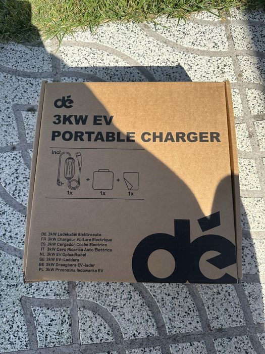 Carregador de carro eletrico Dé