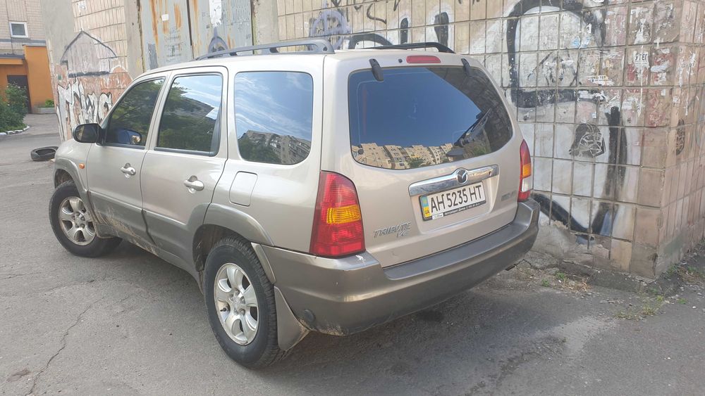 Продаю кросовер MAZDA Tribute