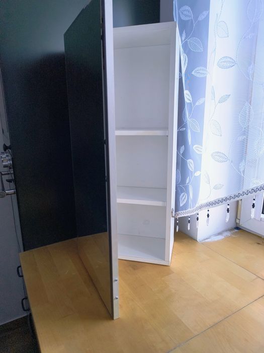 Szafka do łazienki wisząca z lustrem Biała