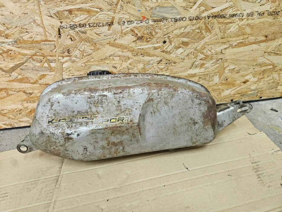 Zbiornik paliwa Bak Komar Sport Romet Polo