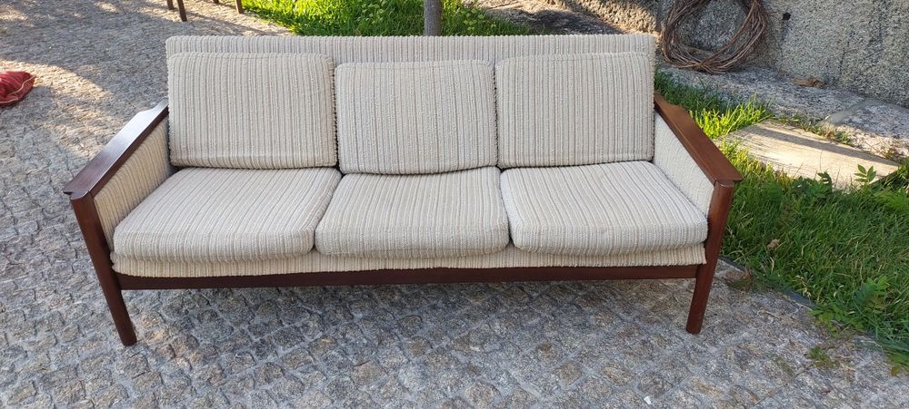 canapé nórdico em pau santo