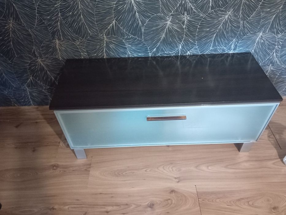 Sprzedam  meblościankę  do salonu lub pokoi