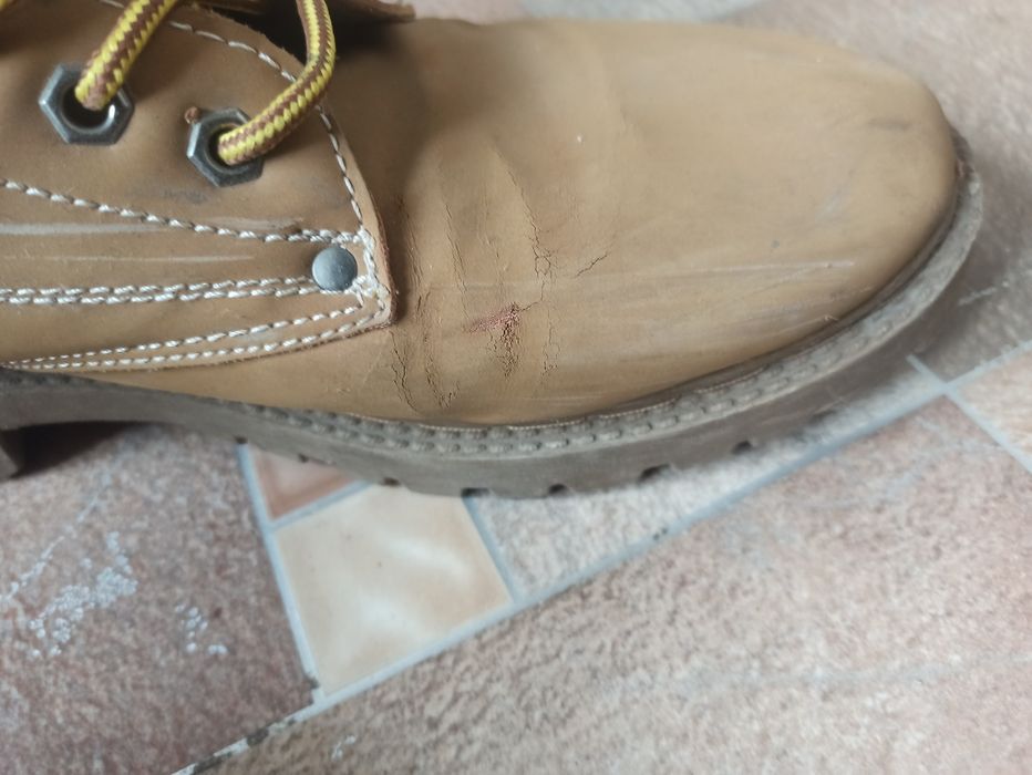 Черевики / ботінки