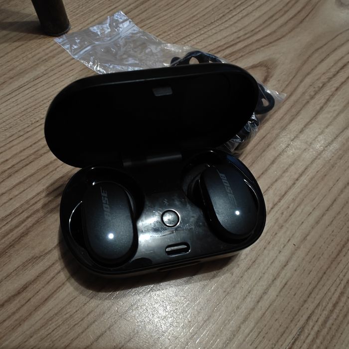 Bose quietcomfort earbuds czarne