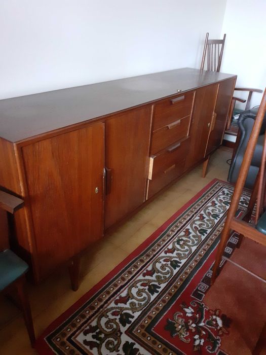 Sala de jantar anos 70 impecável