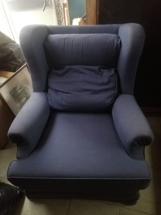 Sofás e outros artigos