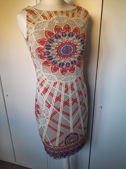 Nowa sukienka ołówkowa boho 36/38