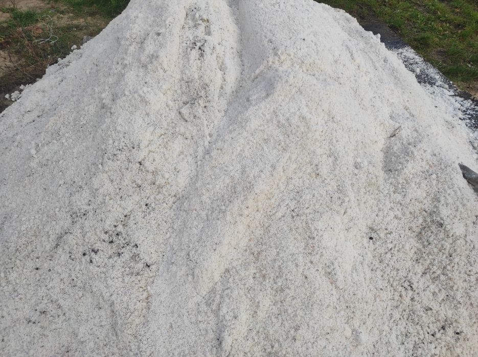 Sól drogowa z antyzbrylaczem..luzem oraz workowana