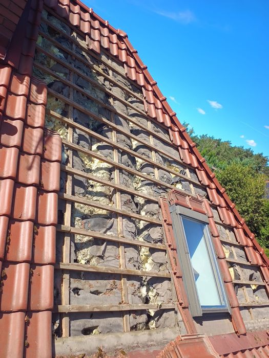 Naprawa dachu po kunie