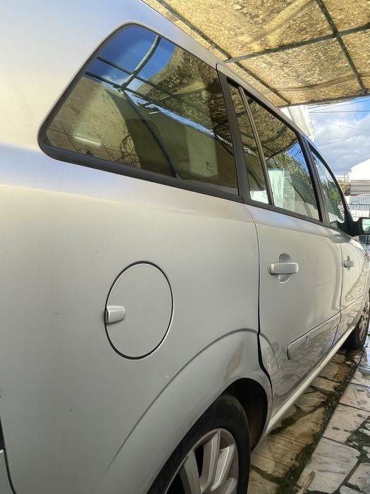 Opel Zafira B 1.9 CDTI – 7 Lugares – 2005