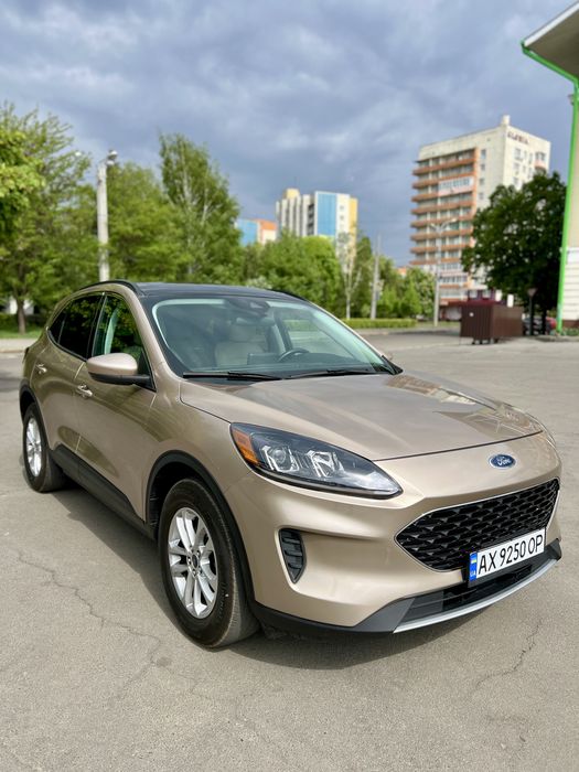 Ford escape SE 2021